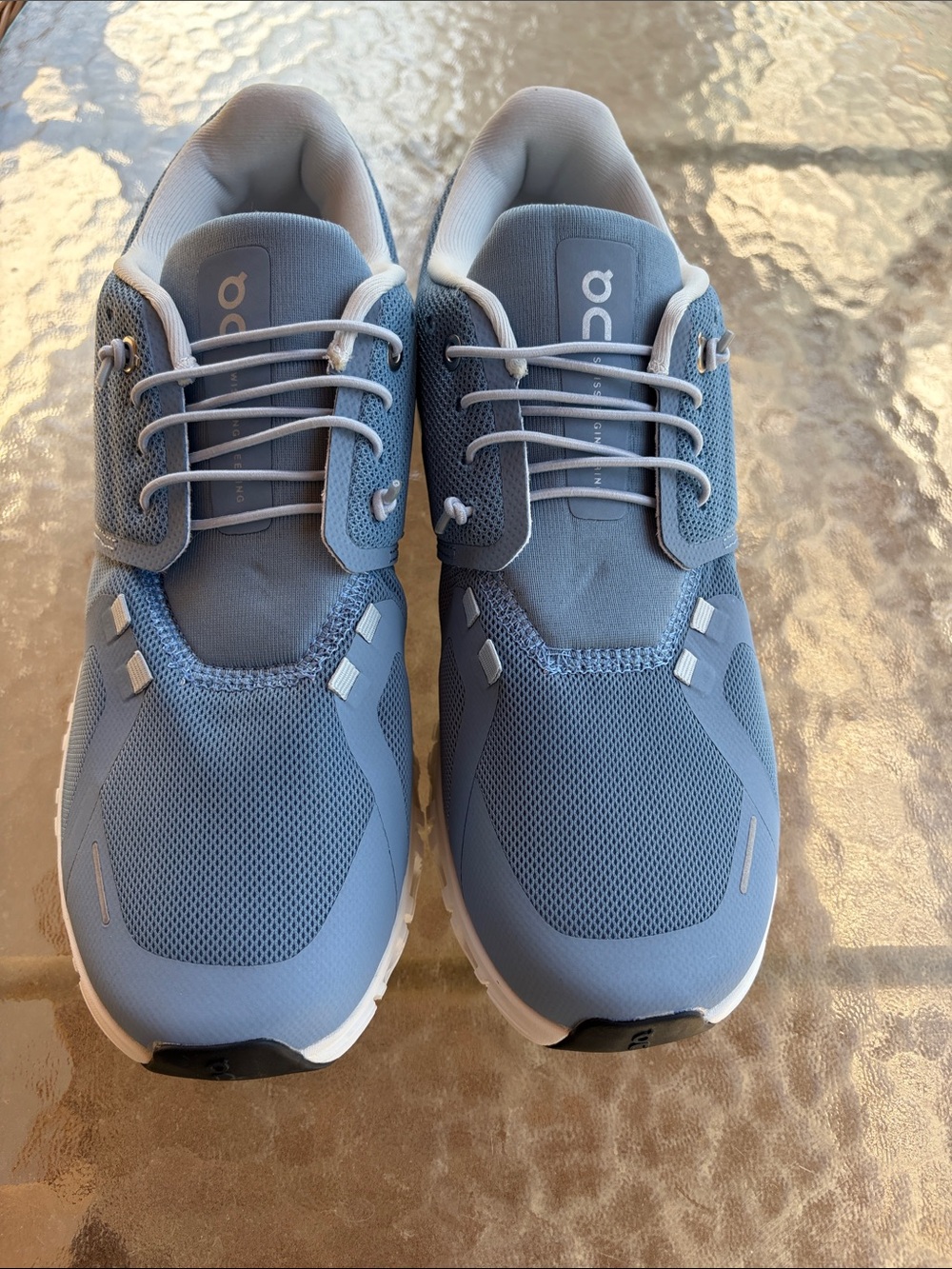 On Women’s Cloud 6 Shoes